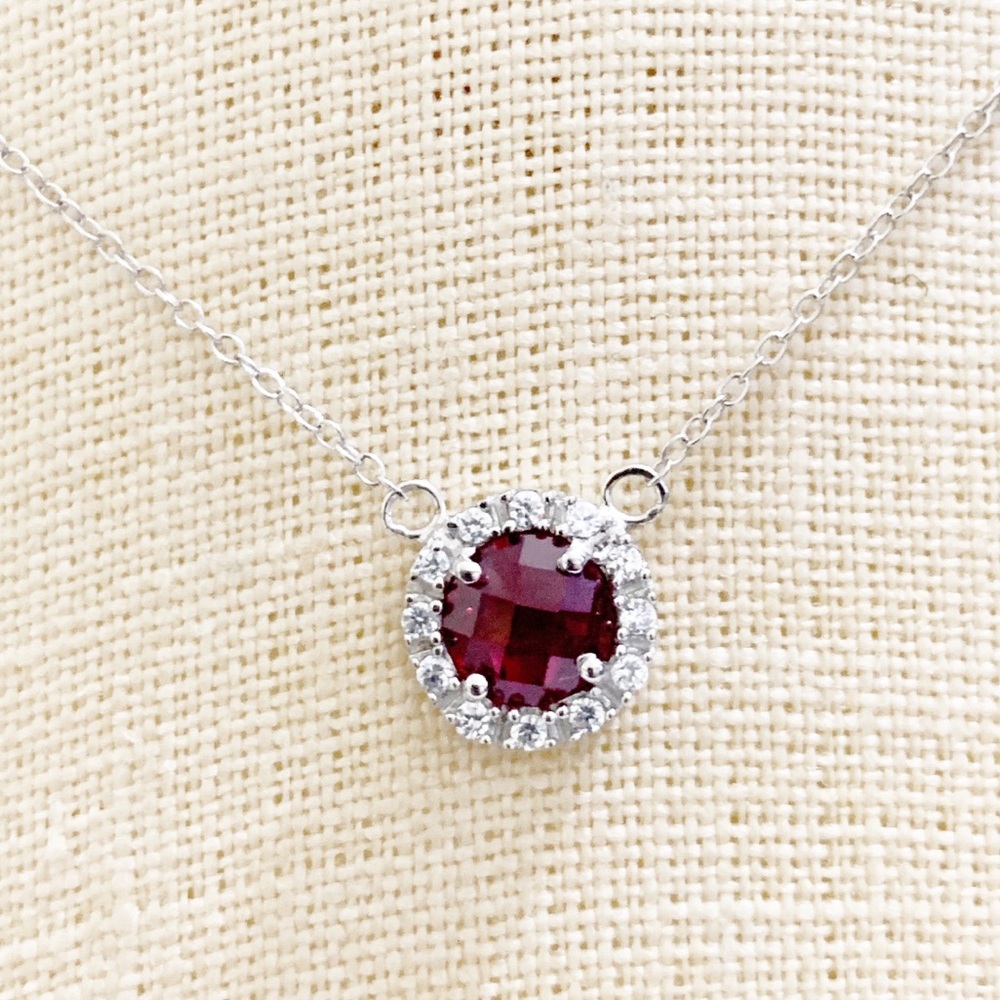 925 Sterling Silver Red CZ Round Chain Neck 18”
